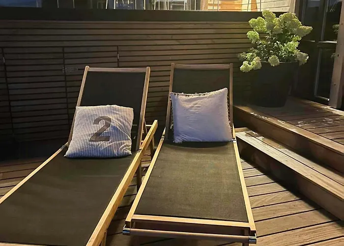 Sail To The And Enjoy Great Design בית נופש