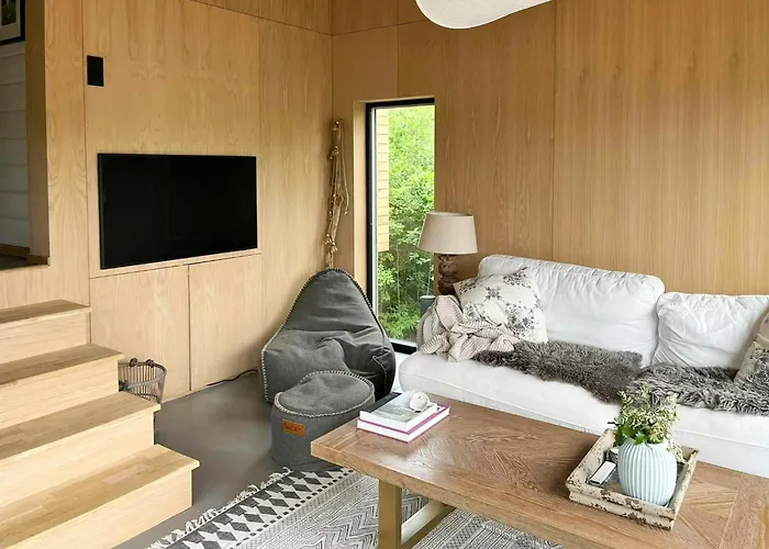 Sail To The Cabin And Enjoy Great Design